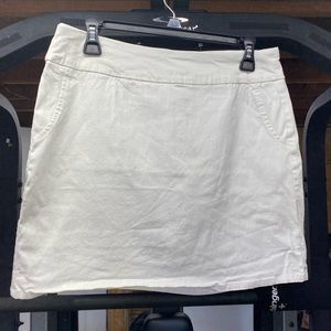 IZOD golf skirt